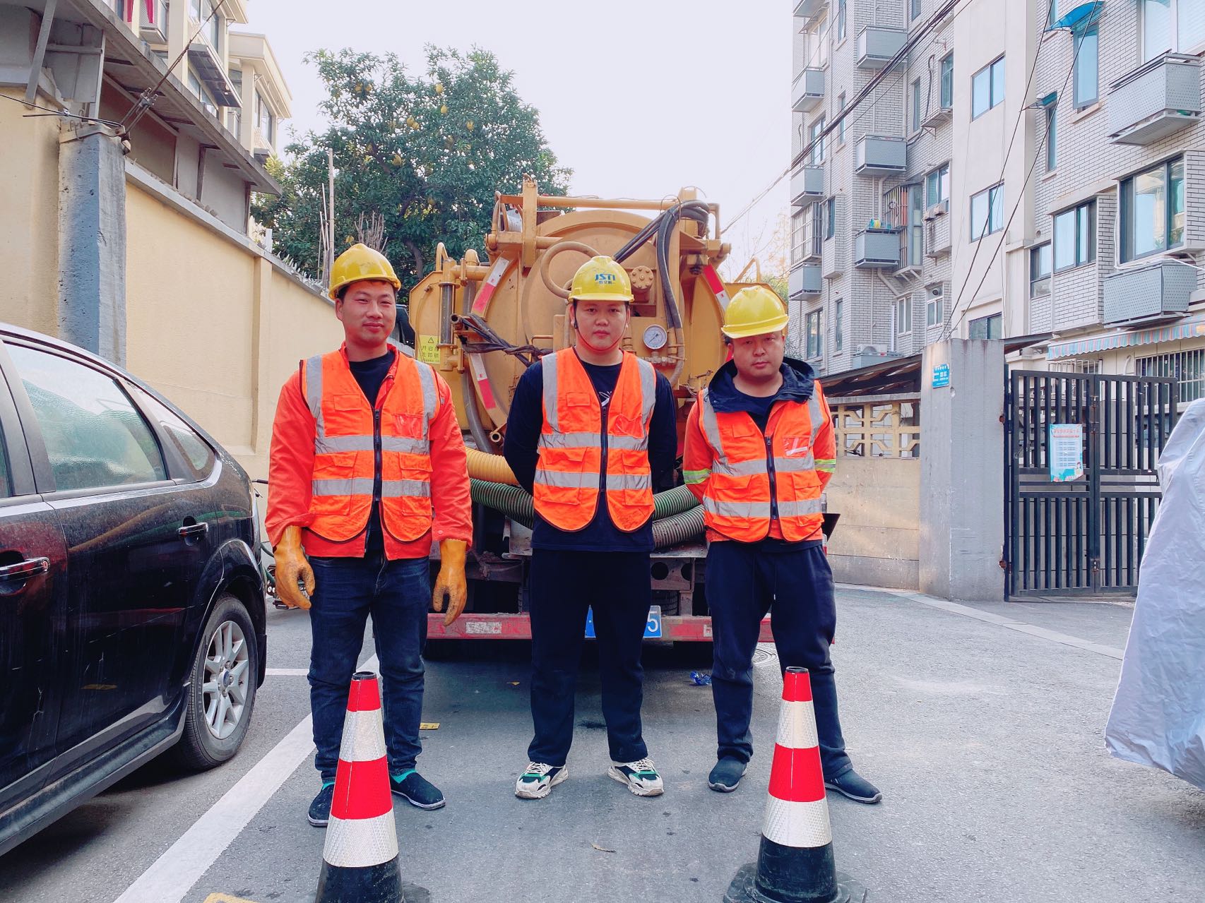 积善南京某小区管道清淤检测施工